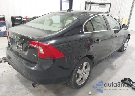 2013 Volvo S60 T5 from USA, damaged, VIN YV1612FS3D2232267